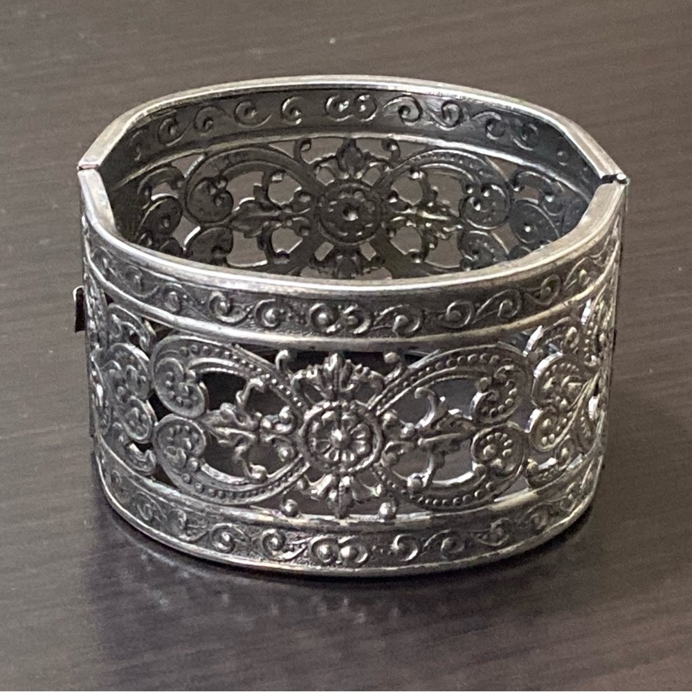 Gothic Style Cuff Bracelet!